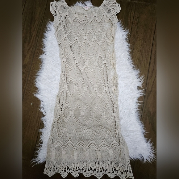 Pinky Dresses & Skirts - Pinky Lace Top in Cream